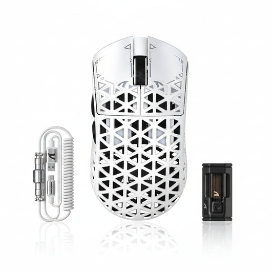 ATTACK SHARK R5 Ultra 39g Carbon Fiber 8000Hz Wireless Gaming Maus